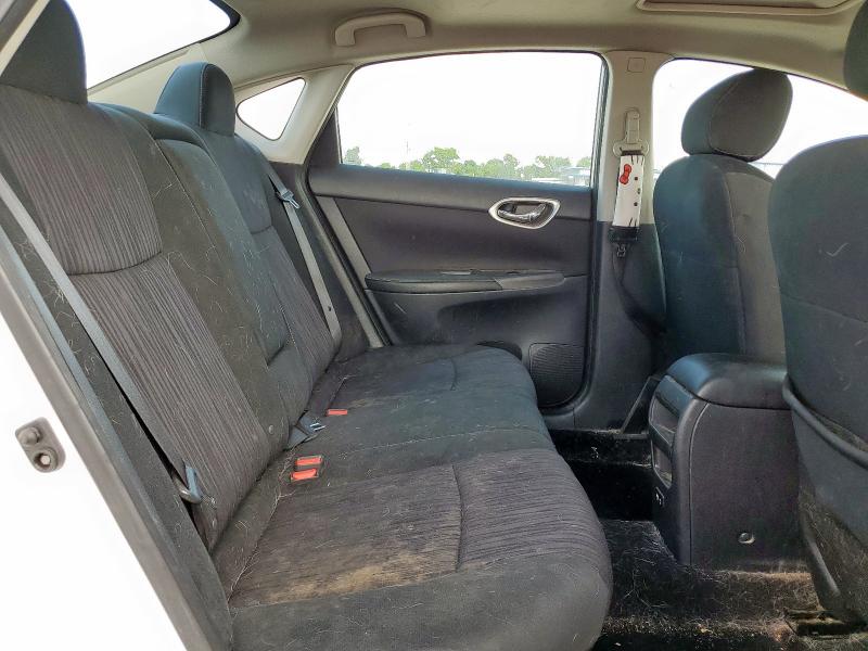 3N1AB7AP4KY408595 - 2019 NISSAN SENTRA S WHITE photo 10