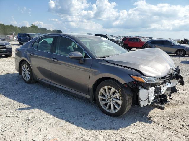 4T1C11AK7RU918197 - 2024 TOYOTA CAMRY LE 银色 照片 4