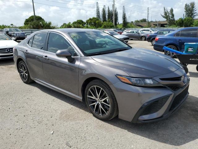 4T1G11AK9PU739061 - 2023 TOYOTA CAMRY SE NIGHT SHADE GRAY photo 4