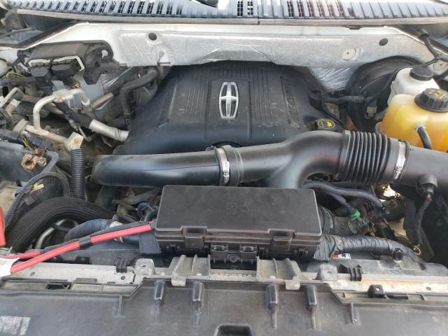 5LMJJ2HT0FEJ03824 - 2015 LINCOLN NAVIGATOR თეთრი ფოტო 12