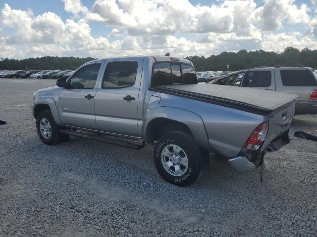 5TFJU4GN9FX075393 - 2015 TOYOTA TACOMA DOUBLE CAB PRERUNNER SILVER photo 2