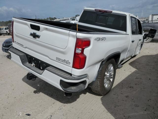 2GC4YREY5N1245627 - 2022 CHEVROLET SILVERADO K2500 HIGH COUNTRY WHITE photo 3