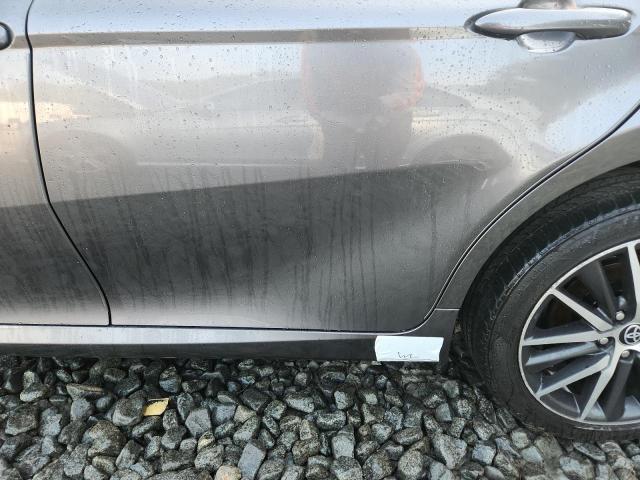 4T1F11BK3NU056831 - 2022 TOYOTA CAMRY XLE Մոխրագույն լուսանկար 12