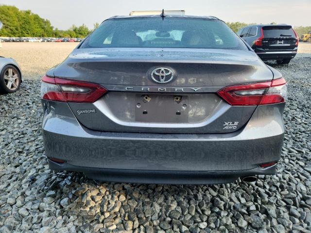 4T1F11BK3NU056831 - 2022 TOYOTA CAMRY XLE Մոխրագույն լուսանկար 6