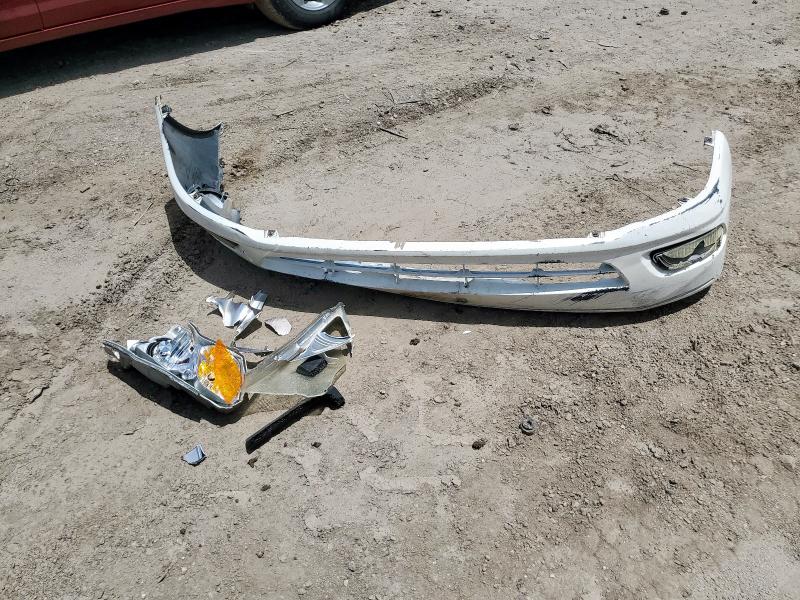 4T1BF28B42U244587 - 2002 TOYOTA AVALON XL WHITE photo 12