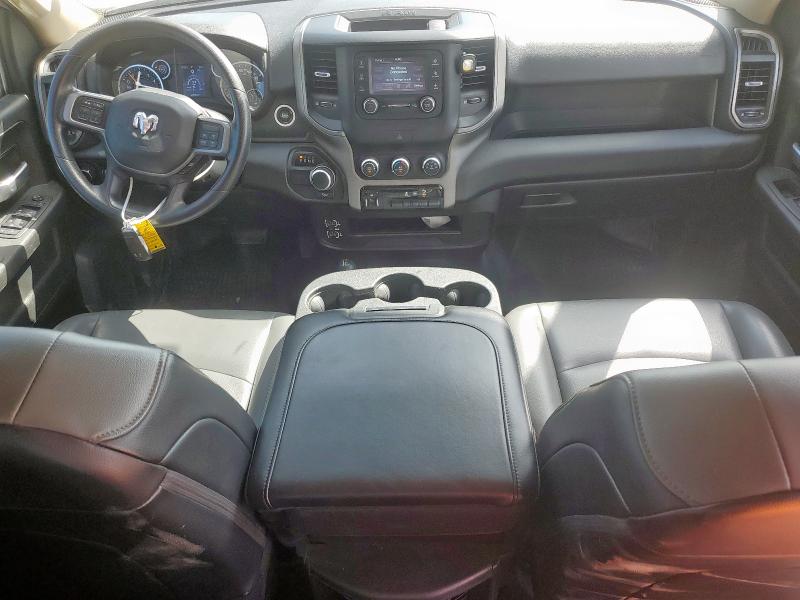 3C6UR5HJ1KG576266 - 2019 RAM 2500 TRADESMAN WHITE photo 8