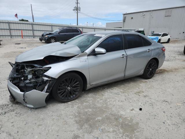 2015 TOYOTA CAMRY HYBRID, null