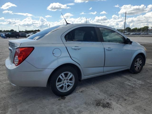 1G1JC5SH3C4170354 - 2012 CHEVROLET SONIC LT فضي صورة 3