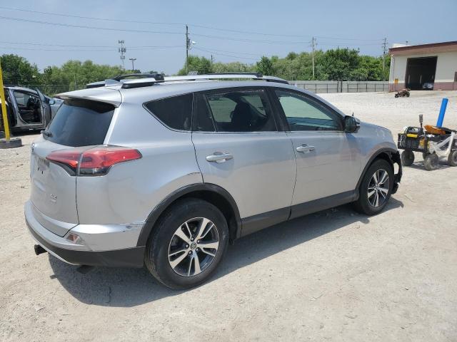 2T3RFREV5GW528590 - 2016 TOYOTA RAV4 XLE 银色 照片 3
