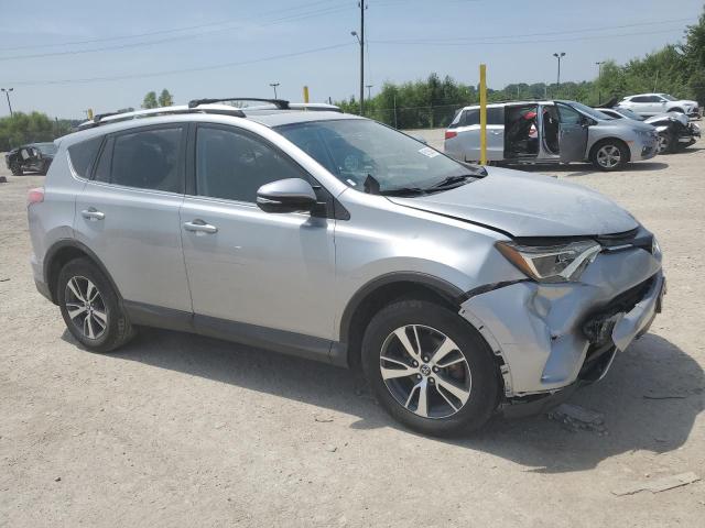 2T3RFREV5GW528590 - 2016 TOYOTA RAV4 XLE 银色 照片 4