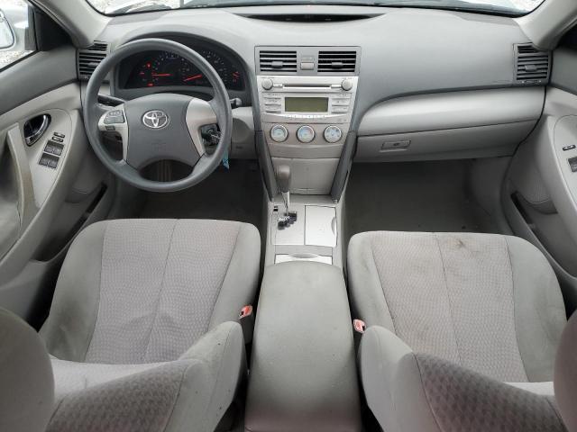 4T4BF3EK3AR025621 - 2010 TOYOTA CAMRY BASE Gümüş foto 8