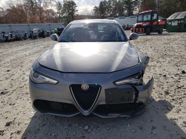 ZARFAEDN9J7593429 - 2018 ALFA ROMEO GIULIA Q4 GRAY photo 7
