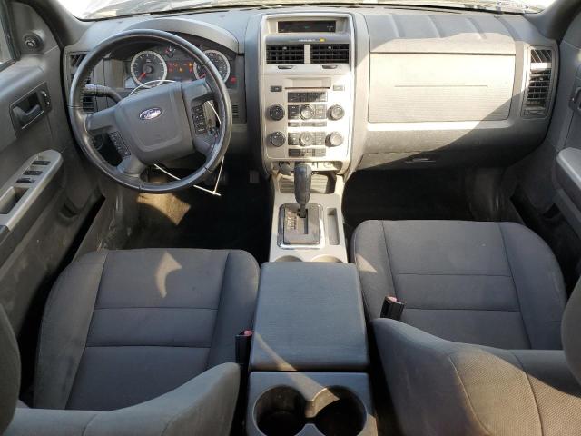 1FMCU9DG9CKA30101 - 2012 FORD ESCAPE XLT SILVER photo 8