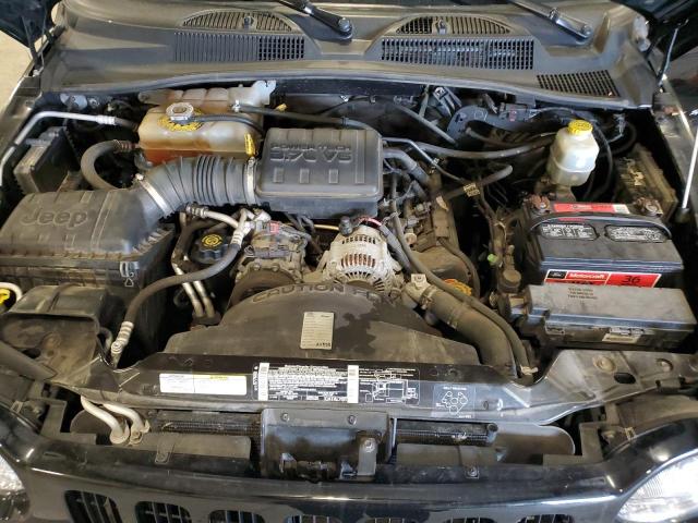 1J4GL48K63W502719 - 2003 JEEP LIBERTY SPORT BLACK photo 12