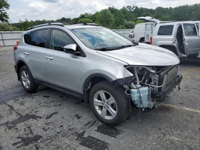 JTMRFREV1ED083615 - 2014 TOYOTA RAV4 XLE SILVER photo 4