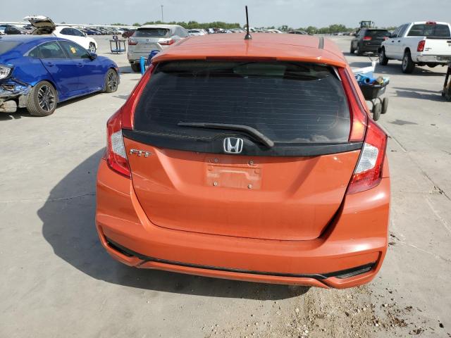 3HGGK5H4XJM733878 - 2018 HONDA FIT LX ORANGE photo 6