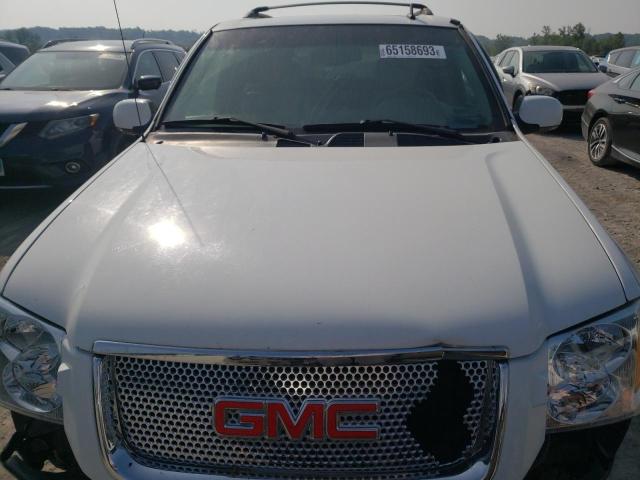 1GKET63M482138143 - 2008 GMC ENVOY DENALI WHITE photo 5