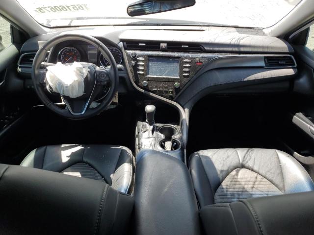 4T1B11HK4KU802964 - 2019 TOYOTA CAMRY L WHITE photo 8