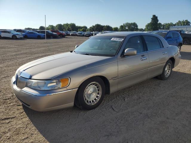 1LNHM81W4XY709515 - 1999 LINCOLN TOWN CAR EXECUTIVE Beige Foto 1