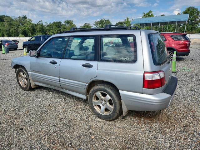 JF1SF65692H723413 - 2002 SUBARU FORESTER S 银色 照片 2