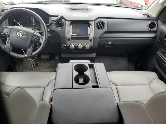 5TFUY5F10LX906586 - 2020 TOYOTA TUNDRA DOUBLE CAB SR/SR5 WHITE photo 8