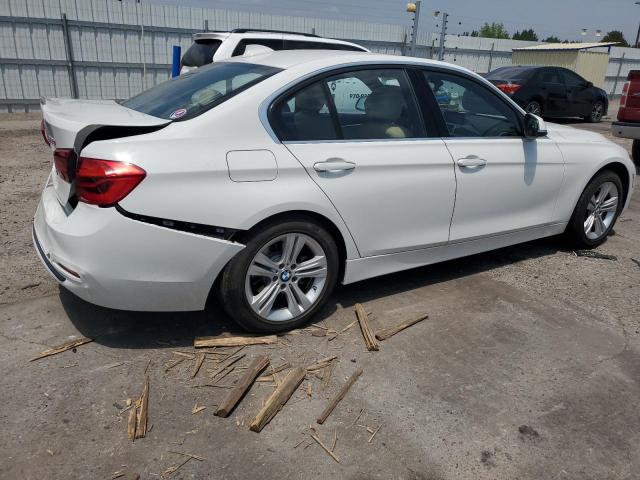 WBA8D9C56JA615700 - 2018 BMW 330 XI თეთრი ფოტო 3
