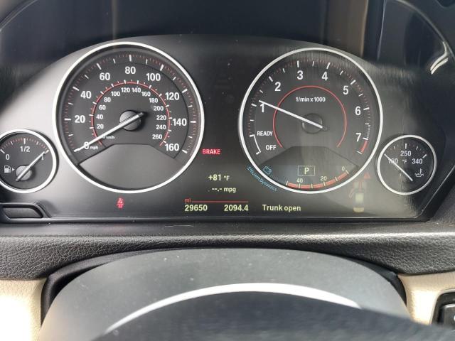 WBA8D9C56JA615700 - 2018 BMW 330 XI თეთრი ფოტო 9