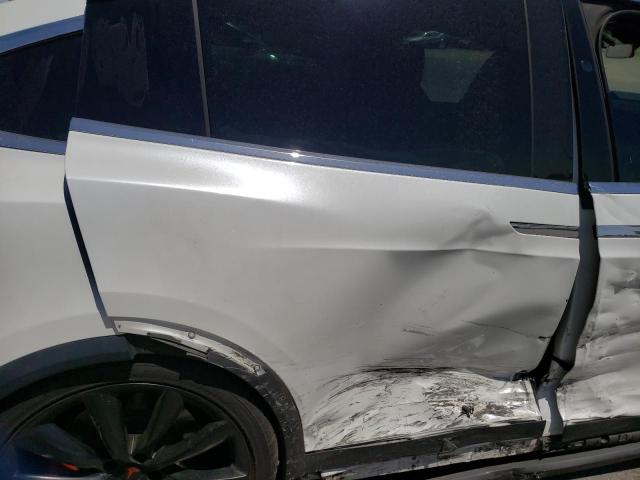 5YJXCDE46LF270977 - 2020 TESLA MODEL X 白色 照片 10