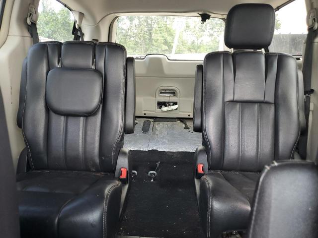 2C4RC1CG4CR270713 - 2012 CHRYSLER TOWN & COU TOURING L SILVER photo 10