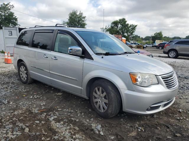 2C4RC1CG4CR270713 - 2012 CHRYSLER TOWN & COU TOURING L SILVER photo 4