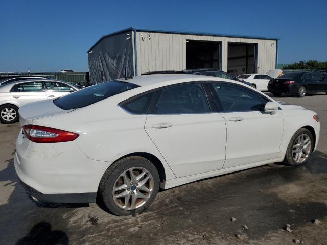 3FA6P0H73DR137825 - 2013 FORD FUSION SE WHITE photo 3