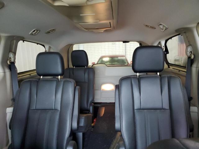 2C4RC1CG1DR818930 - 2013 CHRYSLER TOWN & COU TOURING L RED photo 10