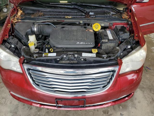 2C4RC1CG1DR818930 - 2013 CHRYSLER TOWN & COU TOURING L RED photo 12