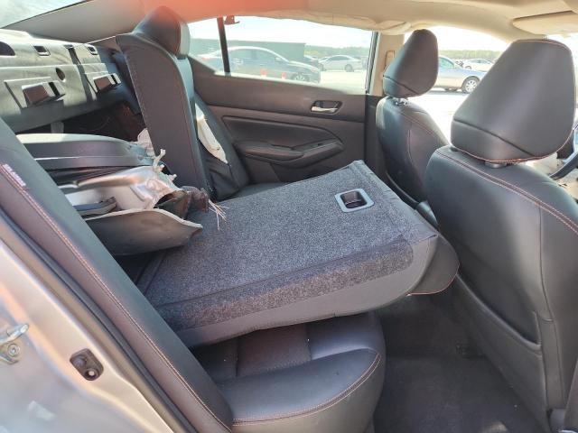 1N4BL4CV4KC182615 - 2019 NISSAN ALTIMA SR ვერცხლისფერი ფოტო 10