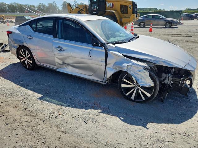 1N4BL4CV4KC182615 - 2019 NISSAN ALTIMA SR ვერცხლისფერი ფოტო 4