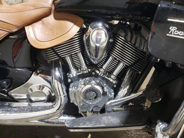 56KTRAAA1F3328240 - 2015 INDIAN MOTORCYCLE CO. ROADMASTER BLACK photo 7