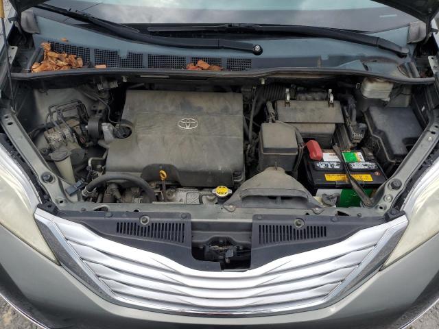 5TDKK3DC5CS199833 - 2012 TOYOTA SIENNA LE GREEN photo 12