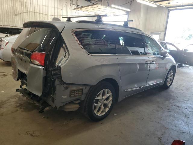 2C4RC1BG2HR823268 - 2017 CHRYSLER PACIFICA TOURING L SILVER photo 3