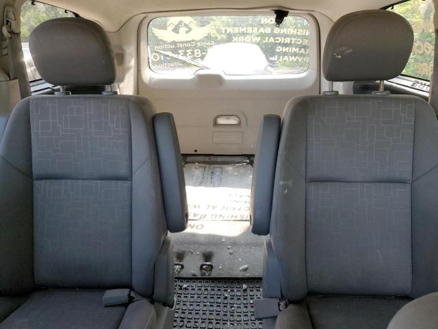 2V8HW34X89R582026 - 2009 VOLKSWAGEN ROUTAN SE BLACK photo 10