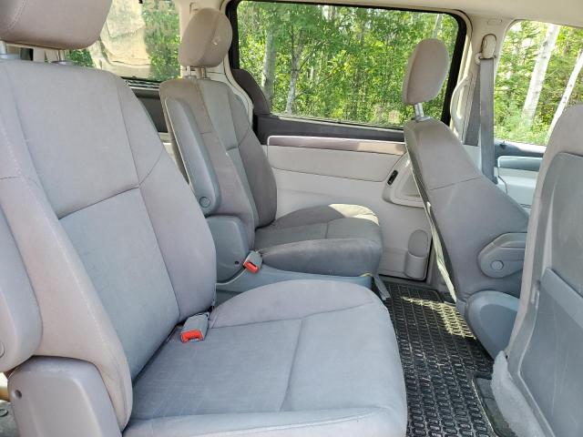 2V8HW34X89R582026 - 2009 VOLKSWAGEN ROUTAN SE BLACK photo 11