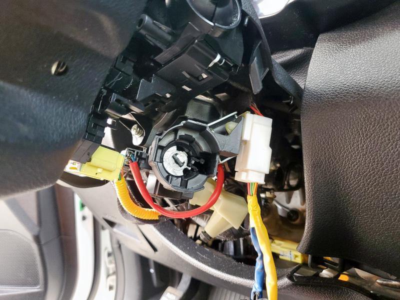 5XXGT4L35KG346114 - 2019 KIA OPTIMA LX WHITE photo 12