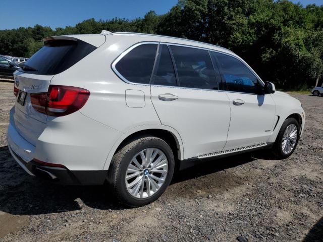 5UXKR6C55G0J80979 - 2016 BMW X5 XDRIVE50I WHITE photo 3