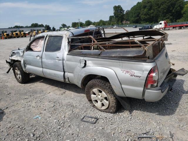 5TFMU4FN8DX010742 - 2013 TOYOTA TACOMA DOUBLE CAB LONG BED SILVER photo 2