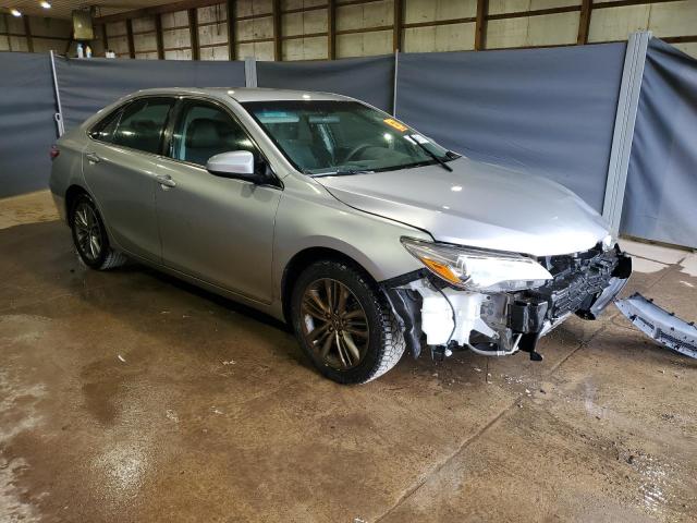 4T1BF1FK1HU326976 - 2017 TOYOTA CAMRY LE SILVER photo 4