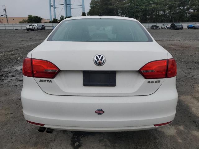 3VWDZ7AJ8BM320574 - 2011 VOLKSWAGEN JETTA SE WHITE photo 6