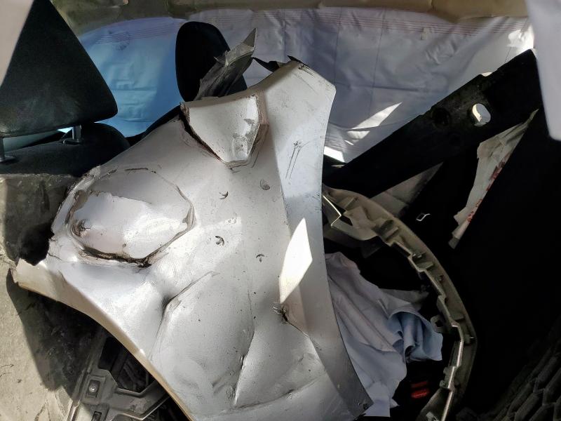 5YFEPMAE1MP232783 - 2021 TOYOTA COROLLA LE 银色 照片 12