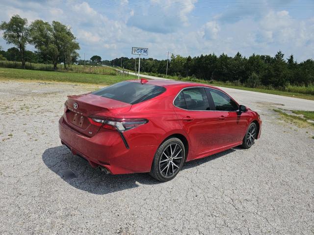 4T1G11AK6PU097088 - 2023 TOYOTA CAMRY SE NIGHT SHADE RED photo 4