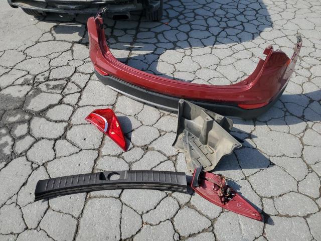 5XYZU3LB6GG375812 - 2016 HYUNDAI SANTA FE S წითელი ფოტო 13