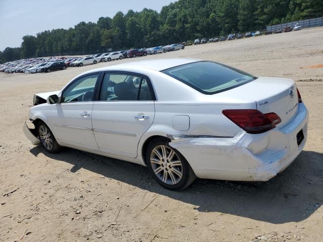 4T1BK36B68U307637 - 2008 TOYOTA AVALON XL WHITE photo 2