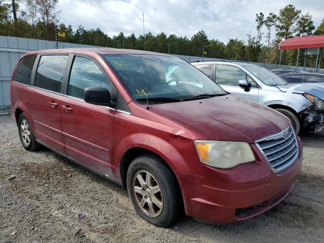 2A4RR2D10AR329844 - 2010 CHRYSLER TOWN & COU LX RED photo 1